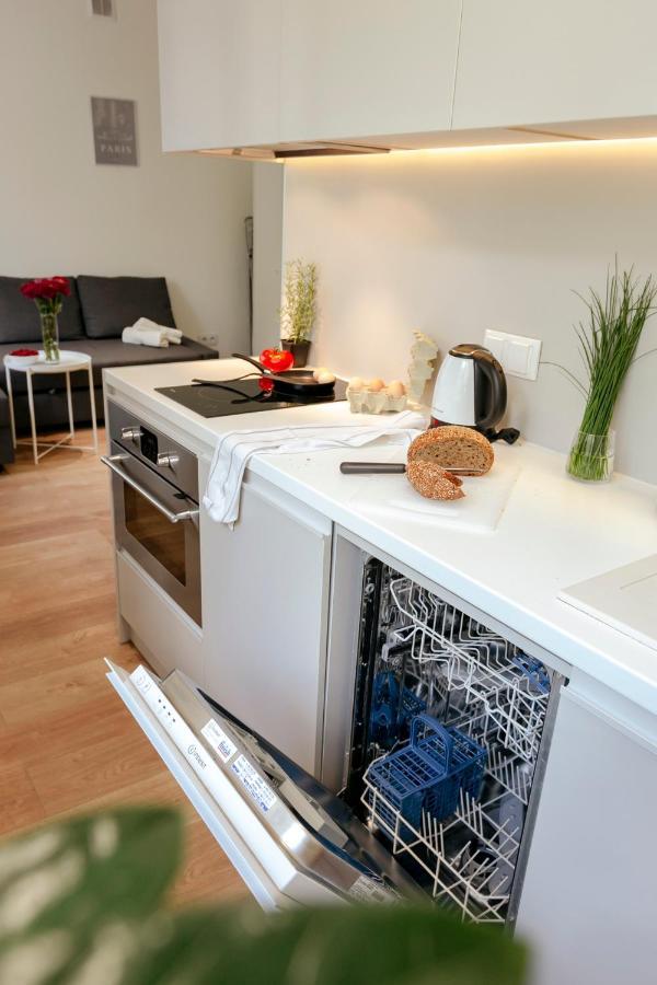 Jana Pawla II 36 - Bezplatny Podziemny Garaz - Free Parking - W Pelni Wyposazone Studio - Better Rental Warschau Exterior foto