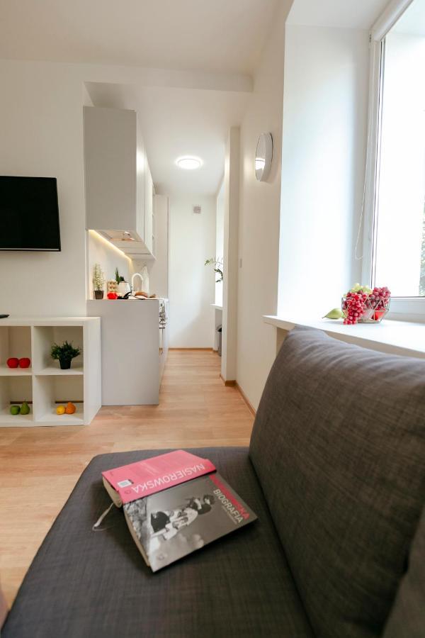 Jana Pawla II 36 - Bezplatny Podziemny Garaz - Free Parking - W Pelni Wyposazone Studio - Better Rental Warschau Exterior foto